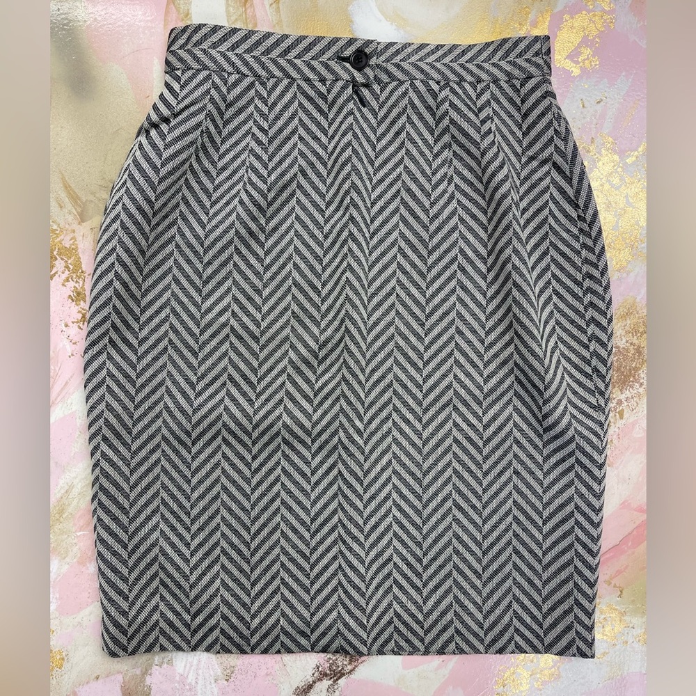Vintage Escada Margaretha Ley Black Gray Wool Silk Blend Tweed skirt 38/ S